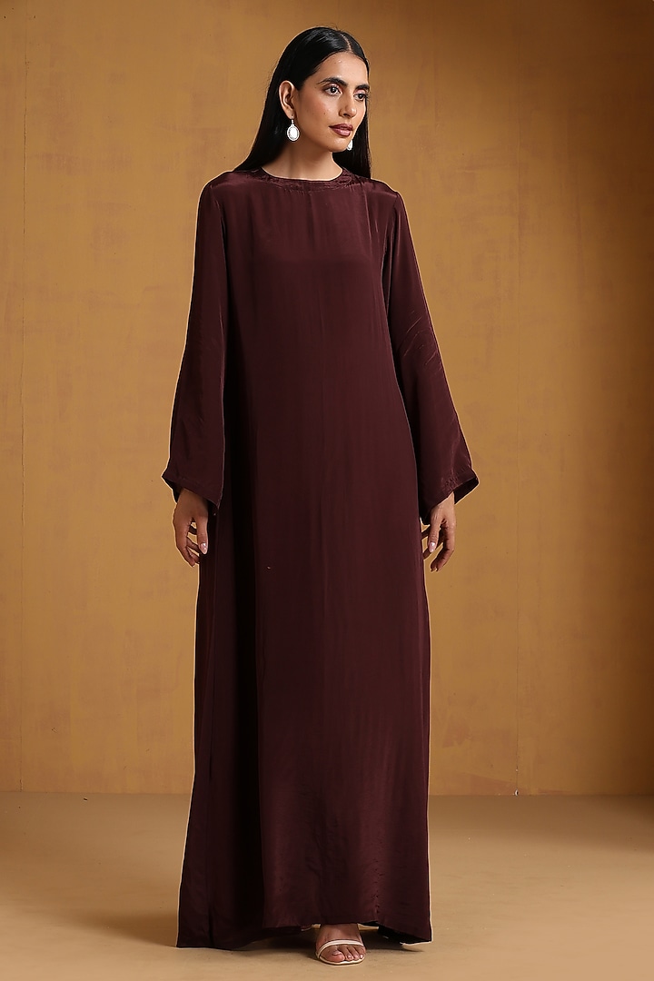 White & Brown Crepe Kashmiri Embroidered Vacation Dress With Abaya by Wazir C at Pernia's Pop Up Shop