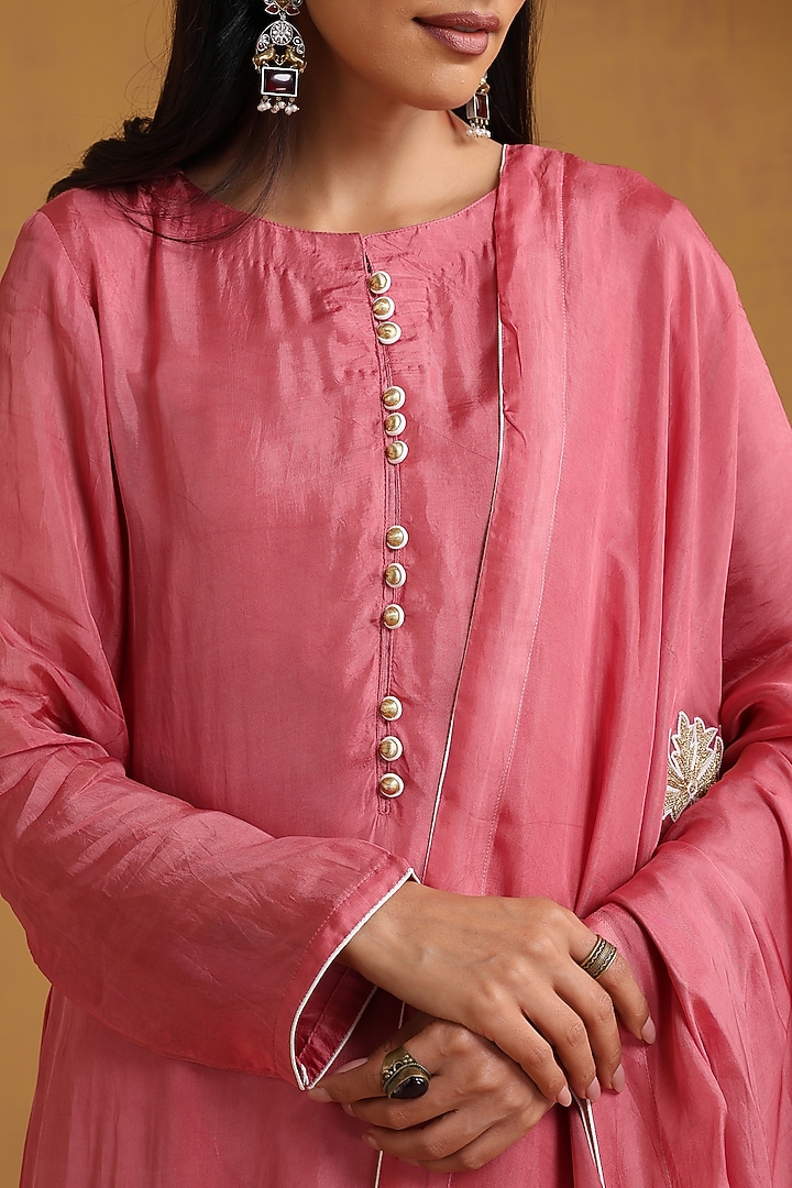 Pink Silk Kashmiri Embroidered Kurta Set by Wazir C at Pernia's Pop Up Shop