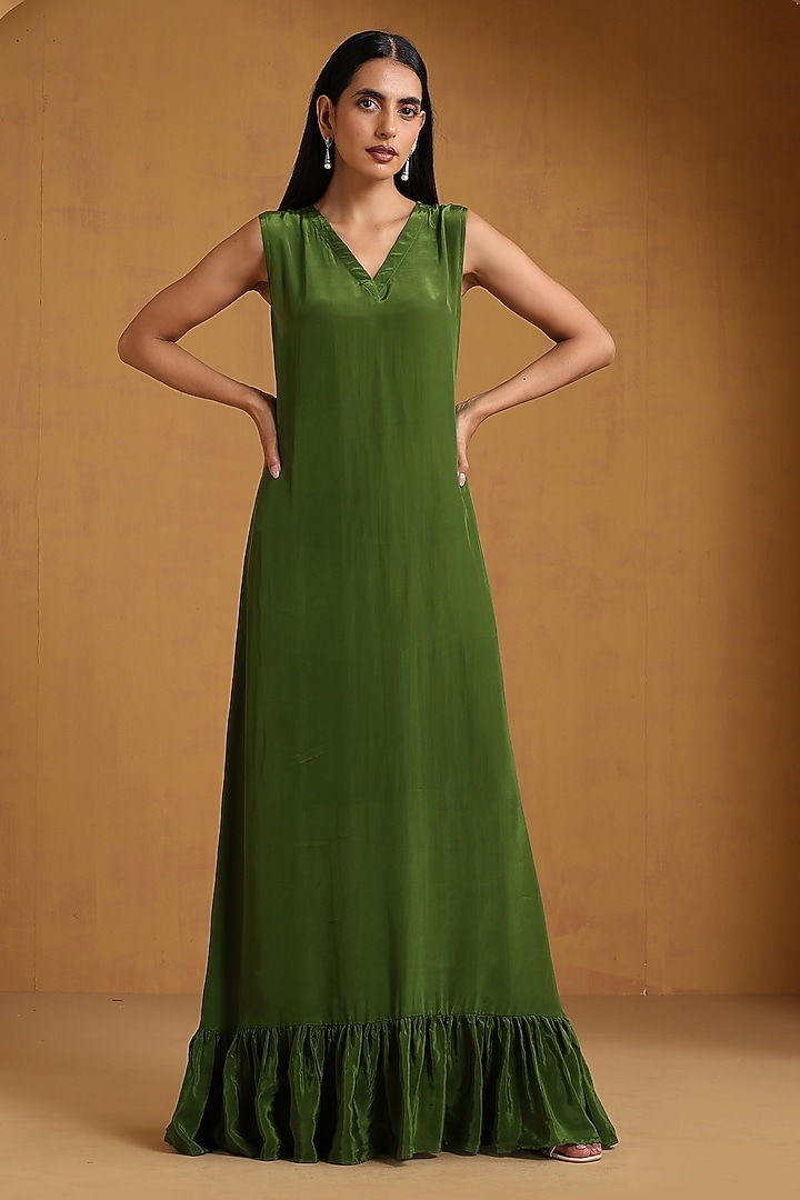 White & Green Crepe Kashmiri Embroidered Jacket Vacation Dress by Wazir C at Pernia's Pop Up Shop
