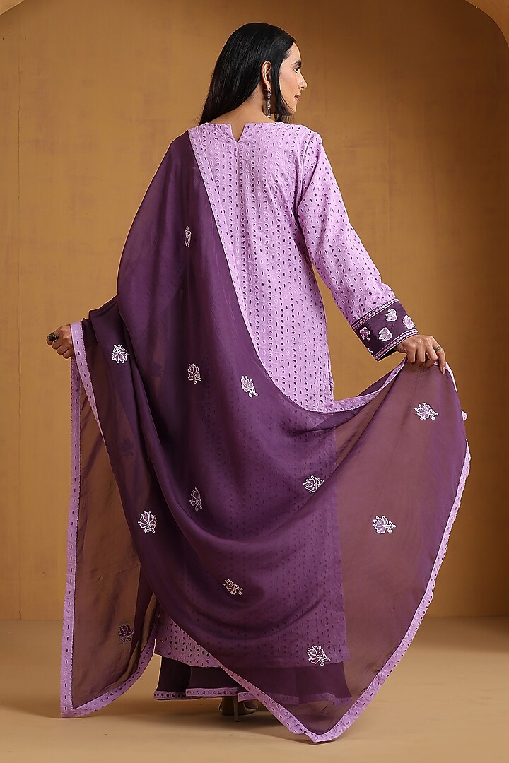 Lavender Crepe Kashmiri Embroidered Kurta Set by Wazir C at Pernia's Pop Up Shop