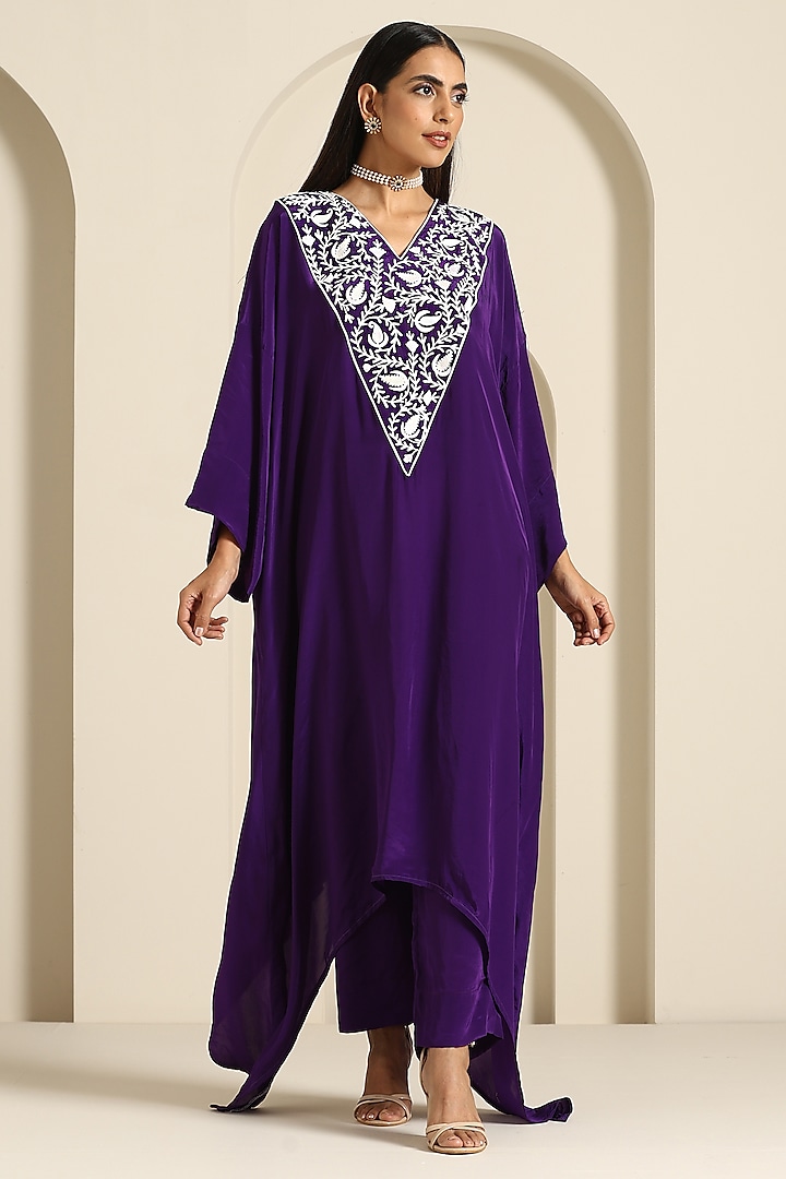 Purple Crepe Kashmiri Aari Embroidered Kaftan Set by Wazir C at Pernia's Pop Up Shop