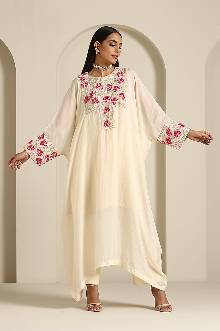 Off-White Crepe Silk Kashmiri Aari Embroidered Kaftan Set by Wazir C at Pernia's Pop Up Shop