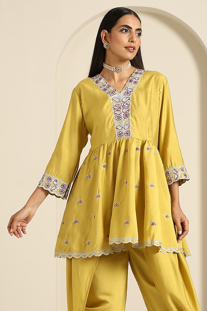 Yellow Muslin Dhoti Set by Wazir C at Pernia's Pop Up Shop