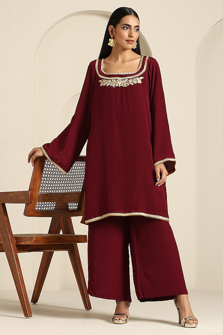 Maroon Crepe Flared Pant Set by Wazir C at Pernia's Pop Up Shop