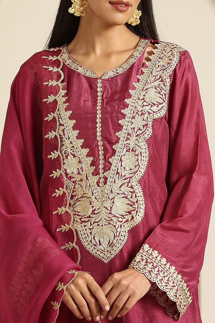 Mauve Silk Kashmiri Tilla Embroidered Kurta Set by Wazir C at Pernia's Pop Up Shop