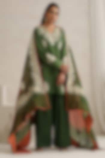 Green Silk & Cotton Kashmiri Tilla Embroidered Kurta Set by Wazir C at Pernia's Pop Up Shop