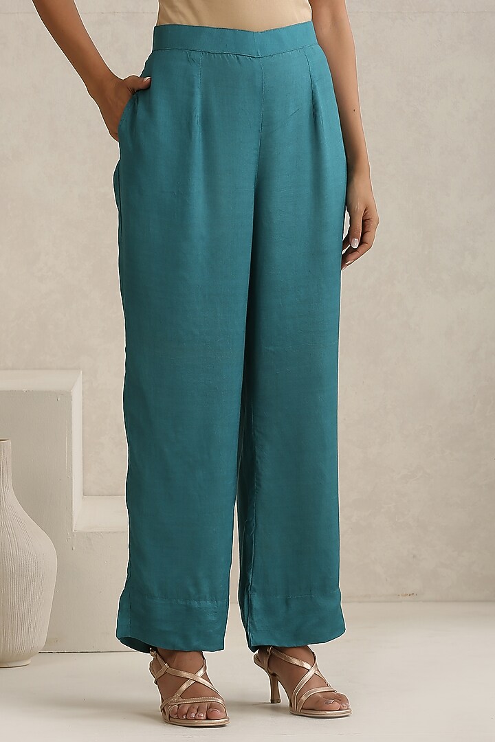 Blue Silk & Cotton Kashmiri Tilla Embroidered Kurta Set by Wazir C at Pernia's Pop Up Shop