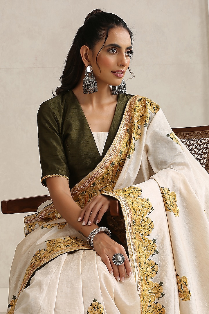 Off-White Silk Kashmiri Aari Embroidered Party Wear Saree Set by Wazir C at Pernia's Pop Up Shop