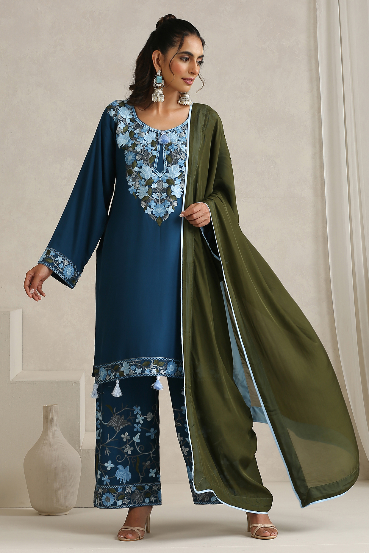 Blue & Green Rayon Kashmiri Aari Embroidered Kurta Set by Wazir C at Pernia's Pop Up Shop