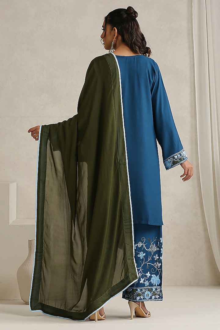 Blue & Green Rayon Kashmiri Aari Embroidered Kurta Set by Wazir C at Pernia's Pop Up Shop