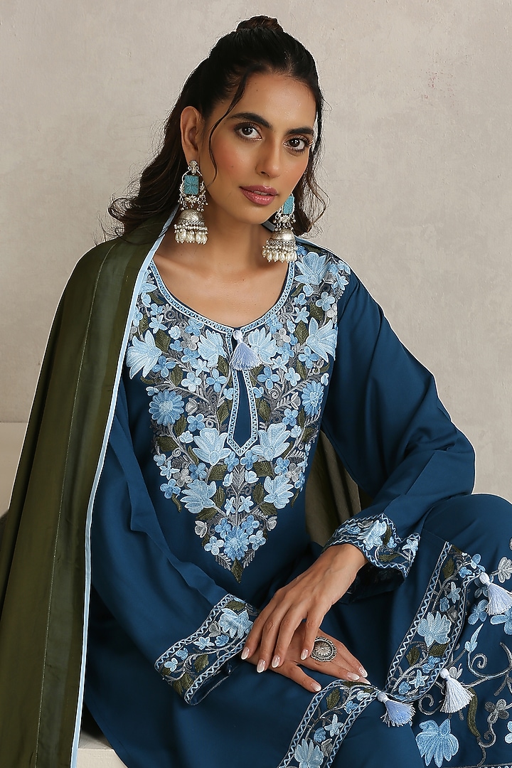 Blue & Green Rayon Kashmiri Aari Embroidered Kurta Set by Wazir C at Pernia's Pop Up Shop