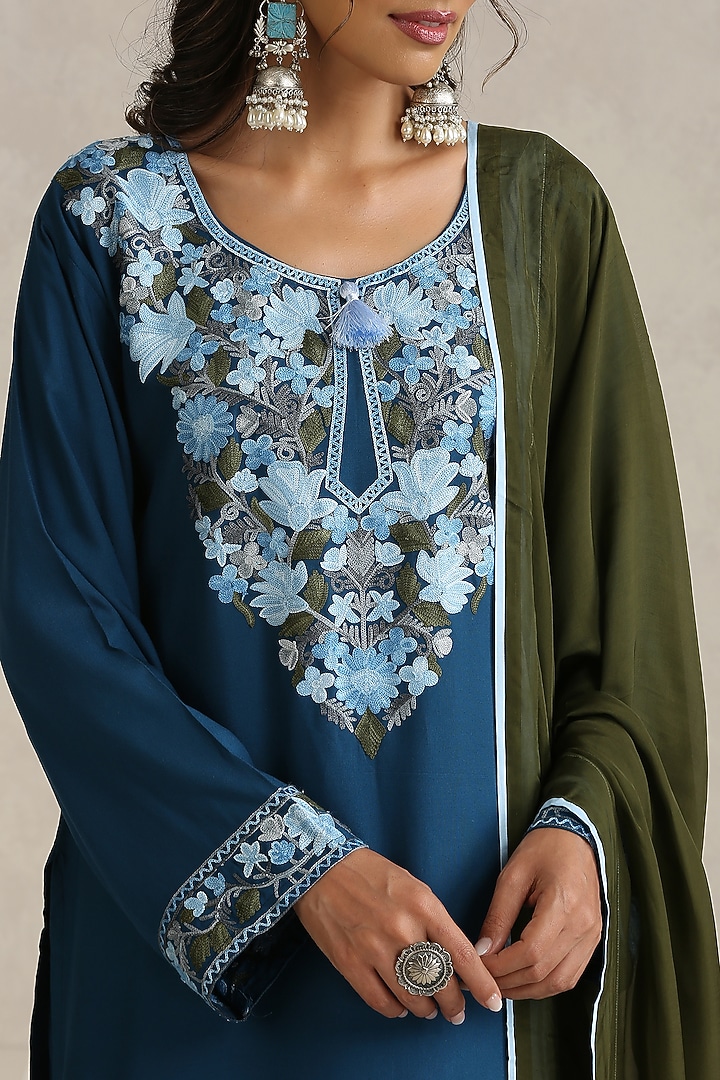 Blue & Green Rayon Kashmiri Aari Embroidered Kurta Set by Wazir C at Pernia's Pop Up Shop