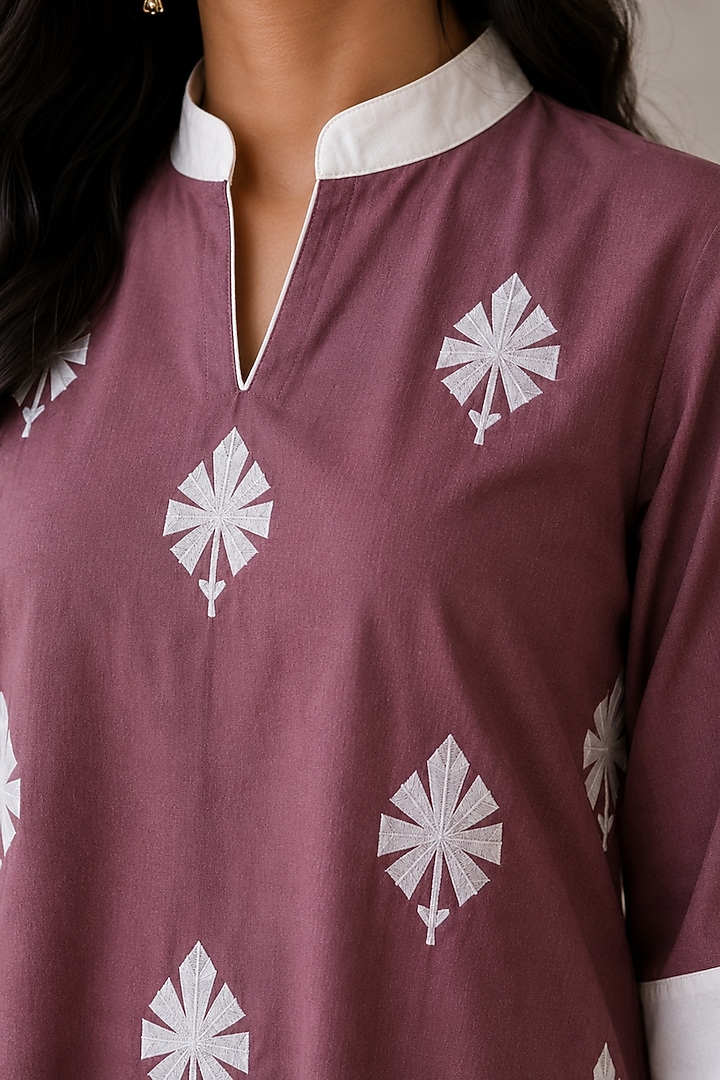 Mauve Linen Kashmiri Embroidered Co-Ord Set by Wazir C at Pernia's Pop Up Shop
