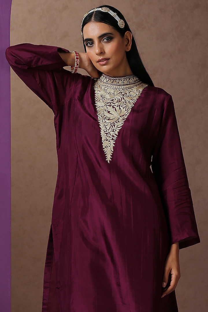 Purple Silk Embroidered Kurta Set by Wazir C at Pernia's Pop Up Shop