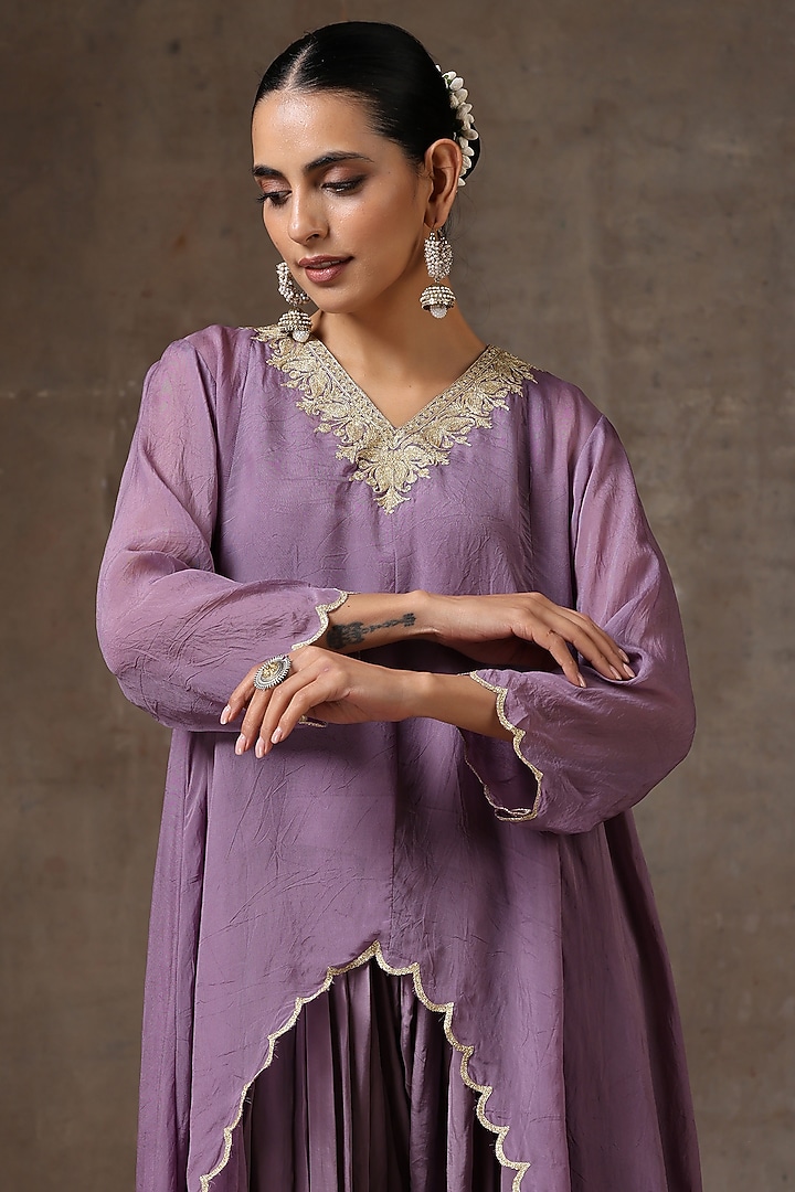 Lilac Organza & Crepe Embroidered Co-Ord Set by Wazir C at Pernia's Pop Up Shop