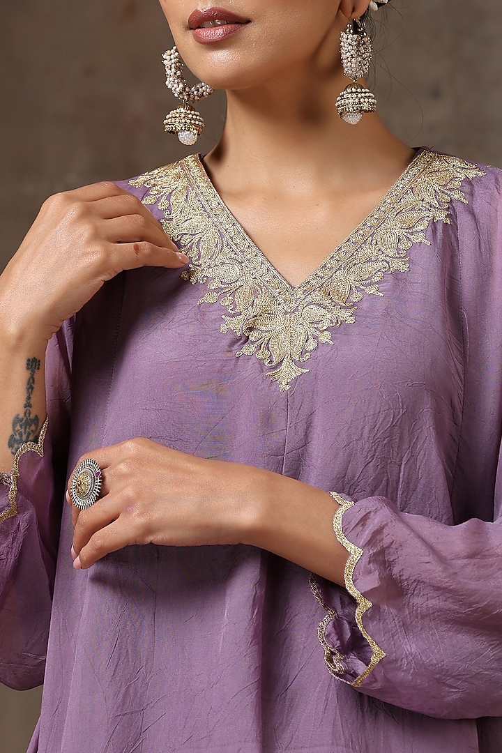 Lilac Organza & Crepe Embroidered Co-Ord Set by Wazir C at Pernia's Pop Up Shop