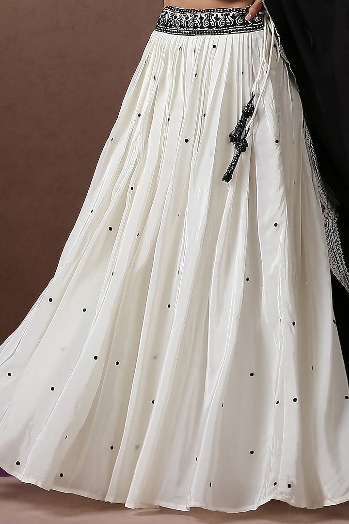 White Georgette & Crepe Embroidered Lehenga Set by Wazir C at Pernia's Pop Up Shop
