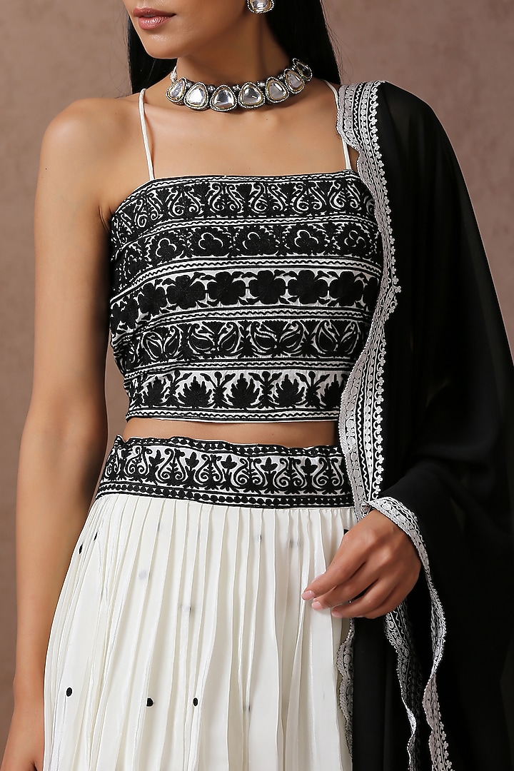 White Georgette & Crepe Embroidered Lehenga Set by Wazir C at Pernia's Pop Up Shop