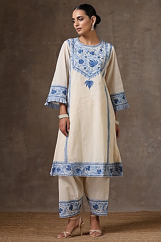 Off-White Cotton Embroidered Pheran Kurta Set by Wazir C