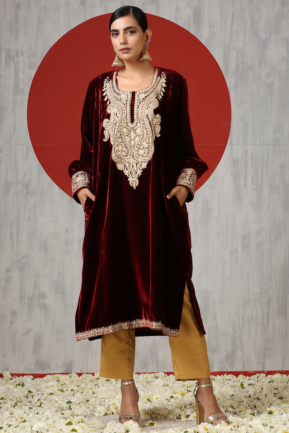 Buy Velvet Kashmiri Kurta, Embroidery Pheran for Women, Velvet