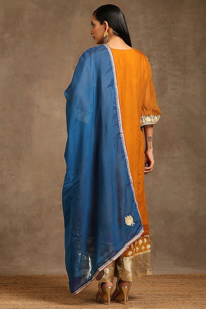 Mustard Organza Embroidered Pheran Kurta Set by Wazir C at Pernia's Pop Up Shop
