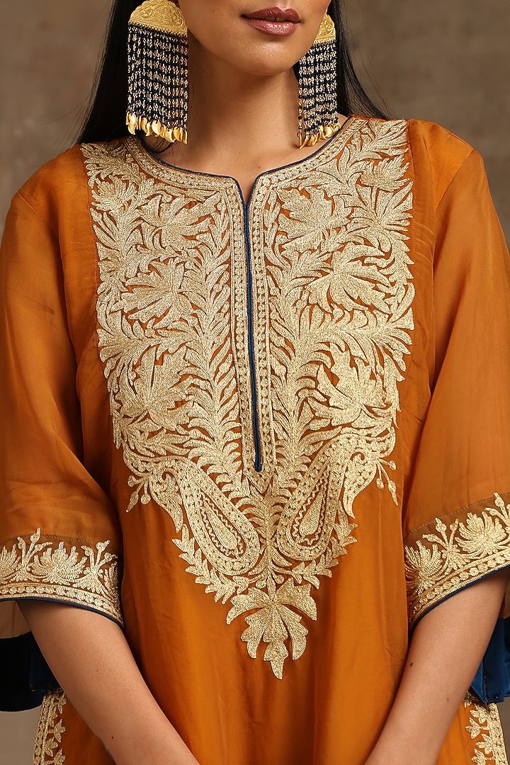 Mustard Organza Embroidered Pheran Kurta Set by Wazir C at Pernia's Pop Up Shop