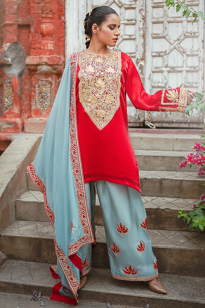 Red Silk Kashmiri Tilla Embroidered Kurta Set by Wazir C at Pernia's Pop Up Shop