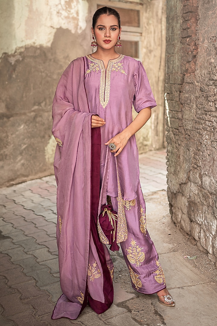 Purple Silk Kashmiri Tilla Embroidered Kurta Set by Wazir C at Pernia's Pop Up Shop