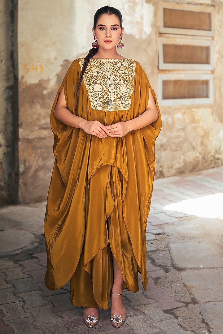 Mustard Crepe Kashmiri Tilla Embroidered Co-Ord Set by Wazir C at Pernia's Pop Up Shop