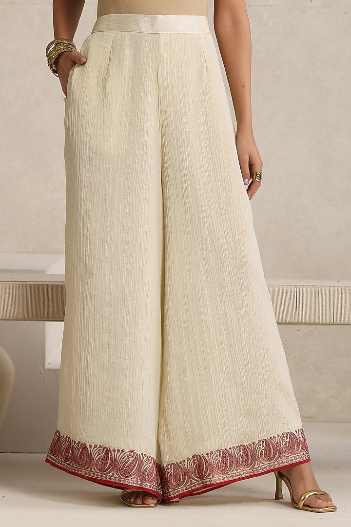 Off-White Silk Kashmiri Tilla Embroidered Pheran Style Kurta Set by Wazir C at Pernia's Pop Up Shop