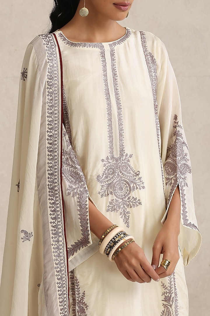 Cream Silk Kashmiri Tilla Embroidered Kurta Set by Wazir C at Pernia's Pop Up Shop