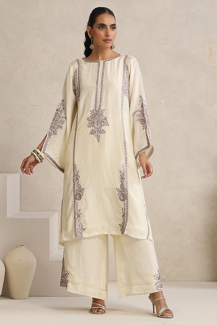 Cream Silk Kashmiri Tilla Embroidered Kurta Set by Wazir C at Pernia's Pop Up Shop