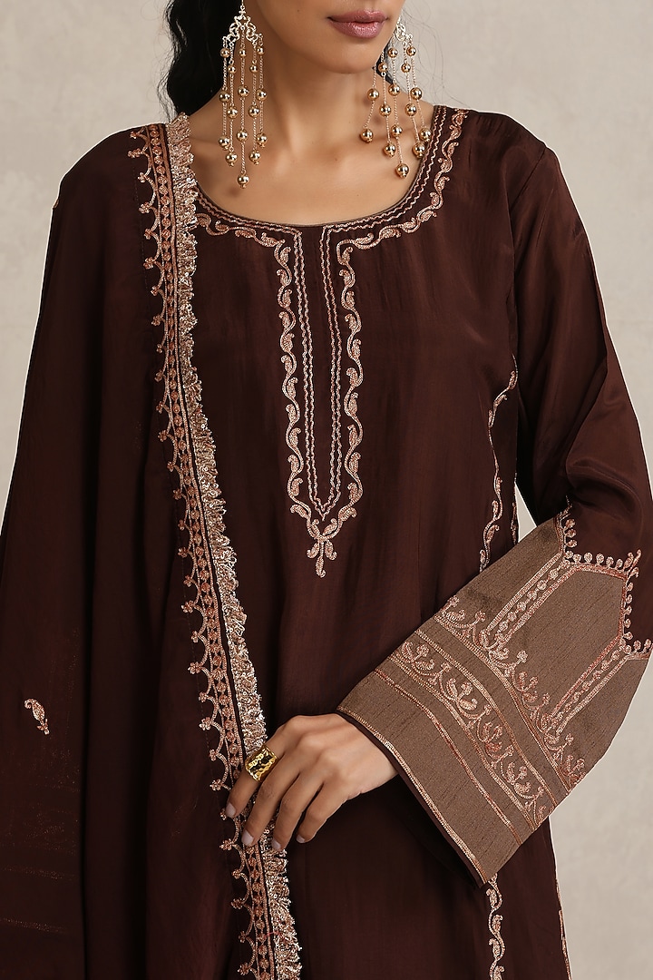 Brown Silk Kashmiri Tilla Embroidered Kurta Set by Wazir C at Pernia's Pop Up Shop