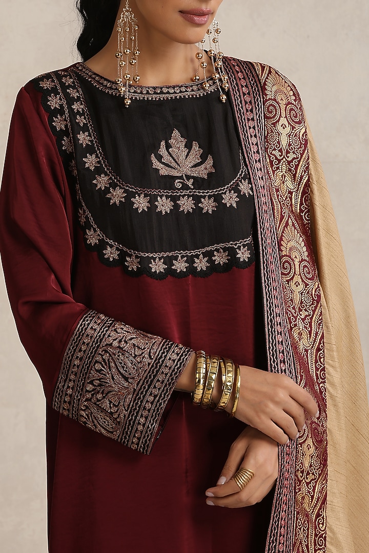 Maroon & Beige Satin Kashmiri Tilla Embroidered Kurta Set by Wazir C at Pernia's Pop Up Shop