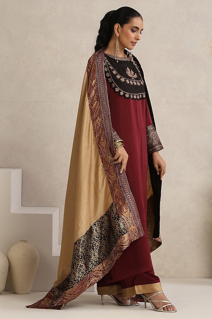 Maroon & Beige Satin Kashmiri Tilla Embroidered Kurta Set by Wazir C at Pernia's Pop Up Shop