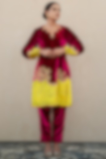 Hot Pink & Neon Velvet Kashmiri Tilla Embroidered Kurta Set by Wazir C at Pernia's Pop Up Shop