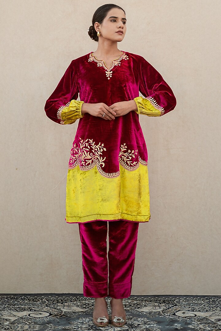 Hot Pink & Neon Velvet Kashmiri Tilla Embroidered Kurta Set by Wazir C at Pernia's Pop Up Shop