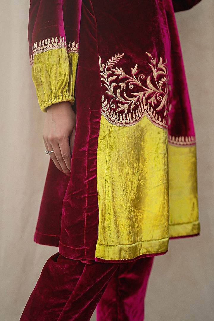 Hot Pink & Neon Velvet Kashmiri Tilla Embroidered Kurta Set by Wazir C at Pernia's Pop Up Shop