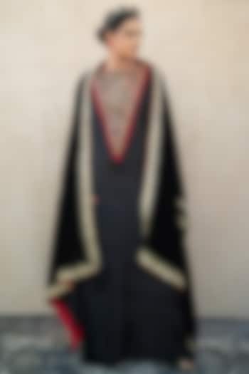 Black Makhmal Kashmiri Tilla Embroidered Cape Vacation Dress by Wazir C at Pernia's Pop Up Shop