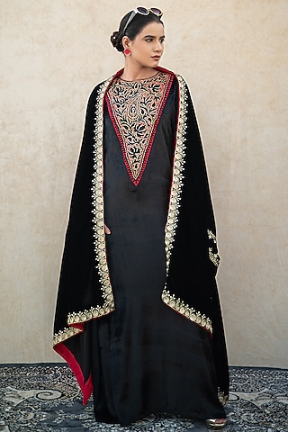 Black Makhmal Kashmiri Tilla Embroidered Cape Dress by Wazir C