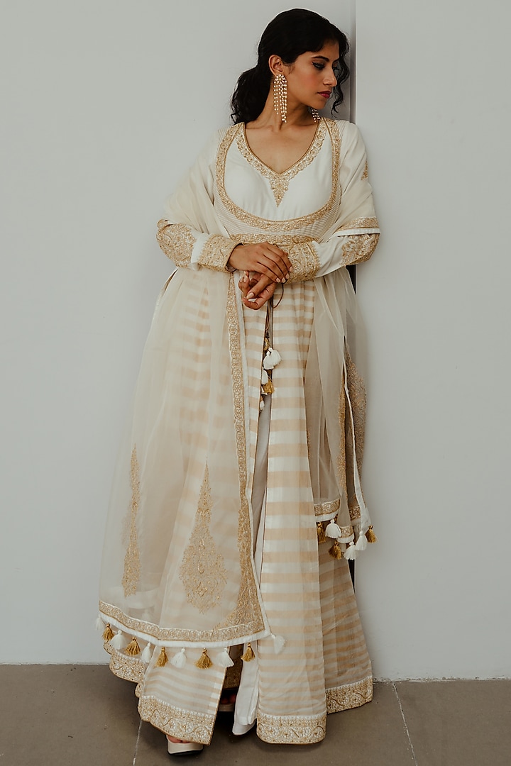 Ivory Chanderi Handloom Sequin & Cutdana Hand Embroidered Wedding Anarkali Set by Wabi Sabi at Pernia's Pop Up Shop