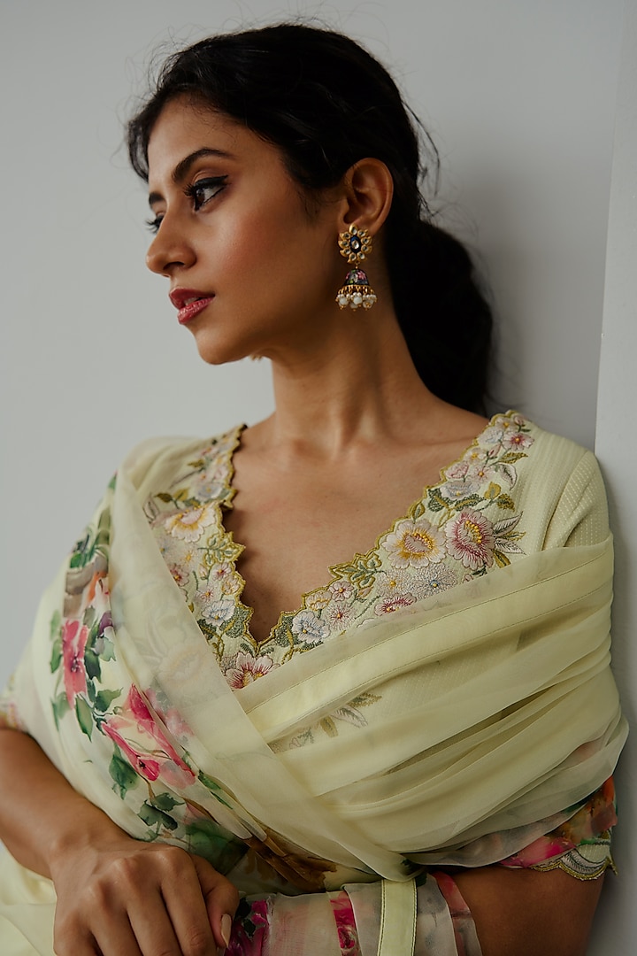 Lemon Yellow Organza Hand Painted & Resham Embroidered Wedding Saree Set by Wabi Sabi at Pernia's Pop Up Shop