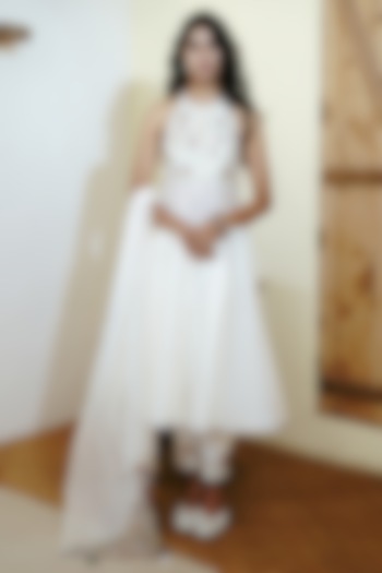 Ivory Chanderi Handloom Resham Embroidered Wedding Anarkali Set by Wabi Sabi at Pernia's Pop Up Shop