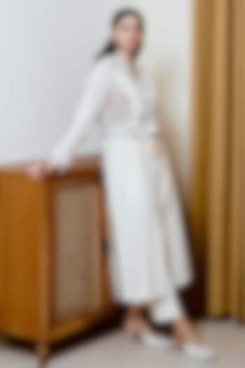 Ivory Chanderi Handloom Resham Embroidered Kurta Set by Wabi Sabi at Pernia's Pop Up Shop