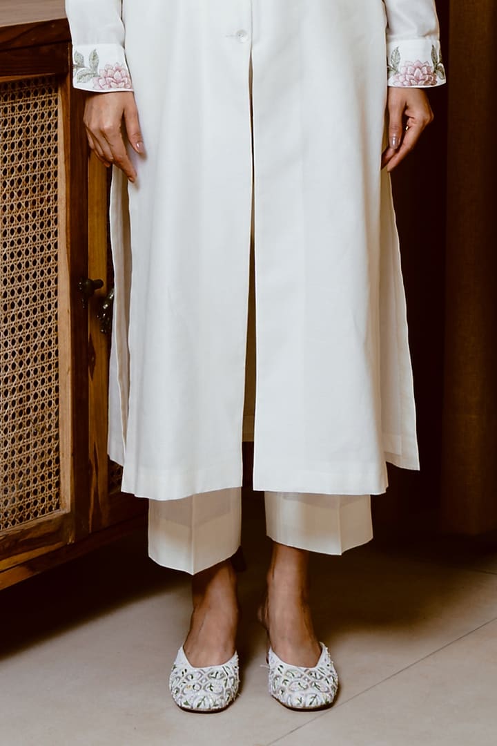 Ivory Chanderi Handloom Resham Embroidered Kurta Set by Wabi Sabi at Pernia's Pop Up Shop