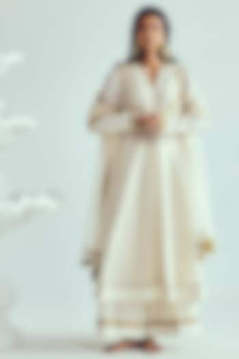 Ivory Chanderi Handloom Resham Embroidered Wedding Anarkali Set by Wabi Sabi at Pernia's Pop Up Shop