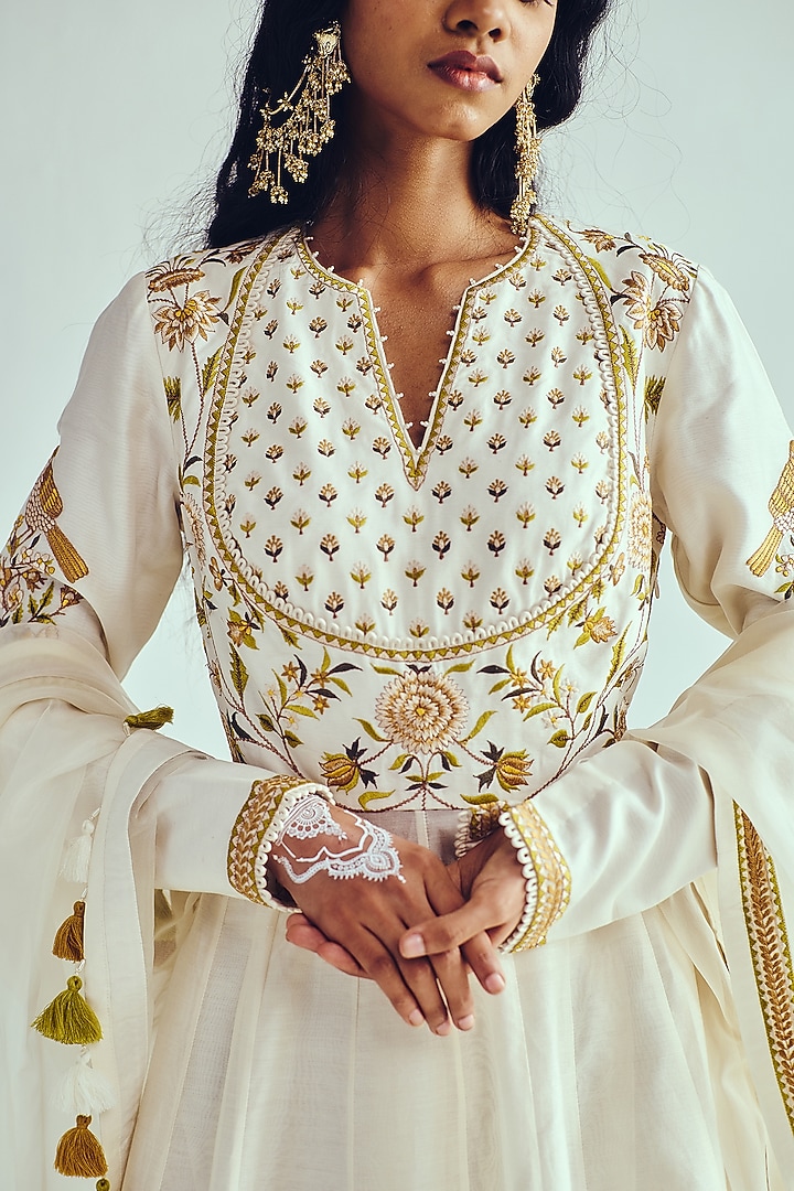 Ivory Chanderi Handloom Resham Embroidered Wedding Anarkali Set by Wabi Sabi at Pernia's Pop Up Shop