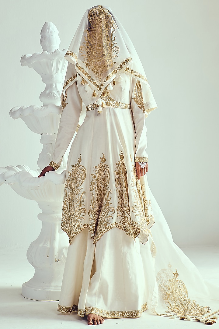 Ivory Chanderi Handloom Aari Embroidered Bridal Anarkali Set by Wabi Sabi at Pernia's Pop Up Shop