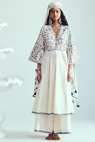 Ivory Chanderi Handloom Resham Embroidered Anarkali Set by Wabi Sabi