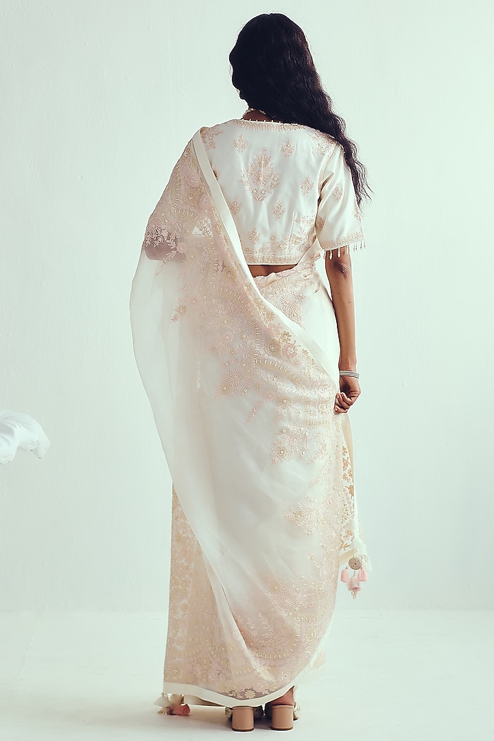Ivory Organza Silk Aari Embroidered Reception Saree Set by Wabi Sabi at Pernia's Pop Up Shop